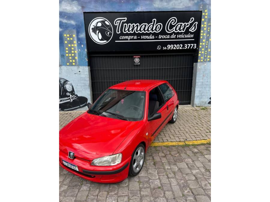 PEUGEOT - 106 - 2000/2000 - Vermelha - R$ 14.900,00