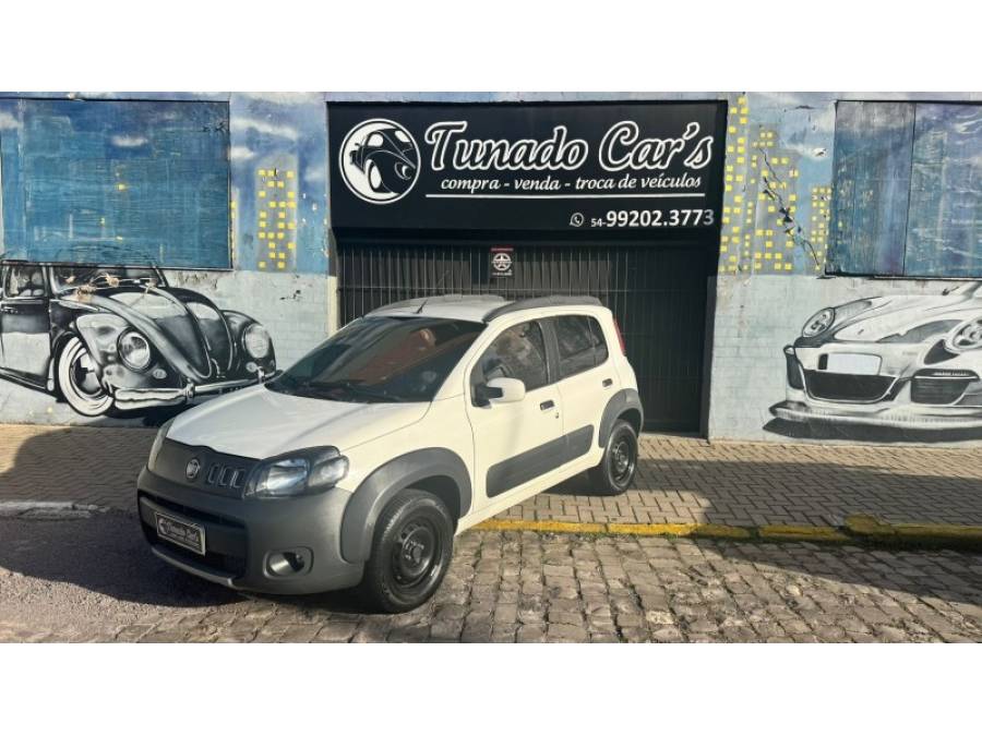 FIAT - UNO - 2010/2011 - Branca - R$ 32.900,00