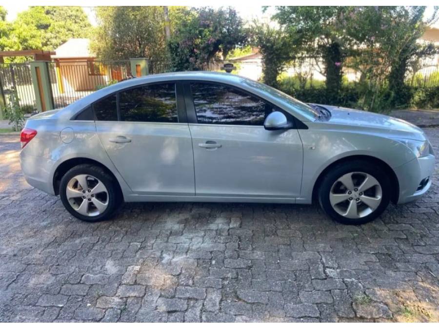 CHEVROLET - CRUZE - 2014/2014 - Prata - R$ 57.900,00