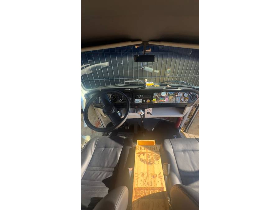 VOLKSWAGEN - KOMBI - 1998/1998 - Amarela - R$ 49.900,00