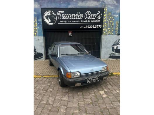 FORD - VERONA - 1991/1992 - Azul - R$ 17.900,00