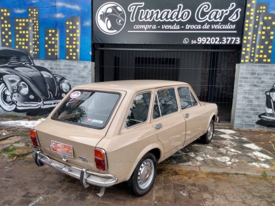 FIAT - 124 - 1976/1976 - Bege - R$ 38.000,00