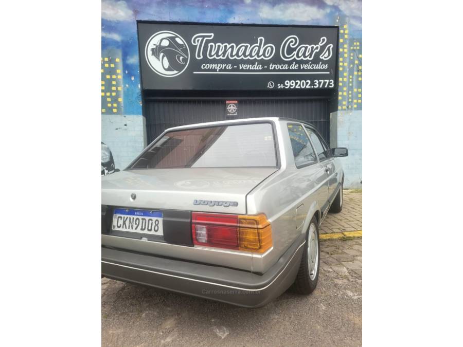 VOLKSWAGEN - VOYAGE - 1989/1989 - Prata - R$ 22.900,00