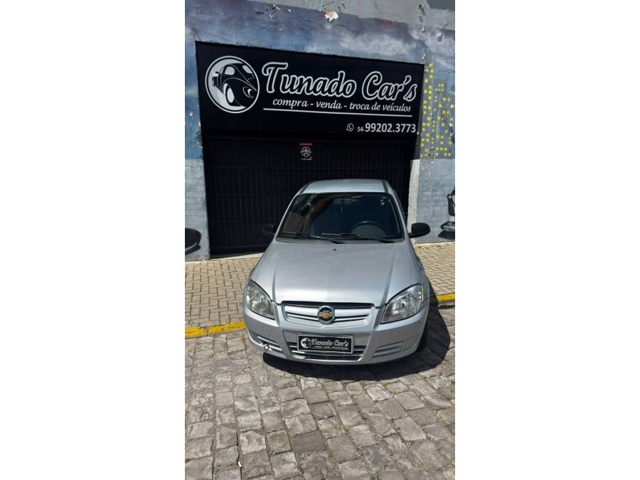 CHEVROLET - CELTA - 2010/2010 - Prata - R$ 22.900,00