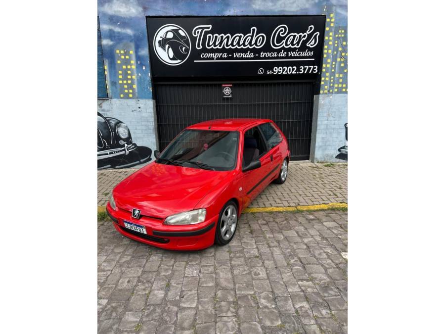 PEUGEOT - 106 - 2000/2000 - Vermelha - R$ 14.900,00