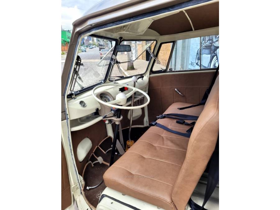 VOLKSWAGEN - KOMBI - 1975/1975 - Bege - R$ 79.900,00