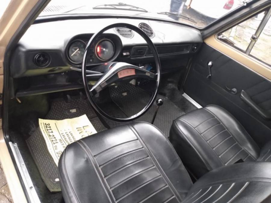 FIAT - 124 - 1976/1976 - Bege - R$ 38.000,00