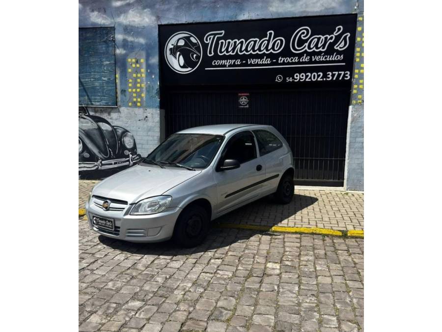 CHEVROLET - CELTA - 2010/2010 - Prata - R$ 22.900,00