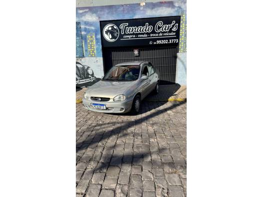 CHEVROLET - CORSA - 2005/2005 - Prata - R$ 26.900,00