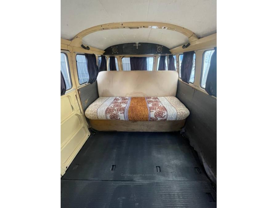 VOLKSWAGEN - KOMBI - 1980/1980 - Bege - R$ 25.900,00