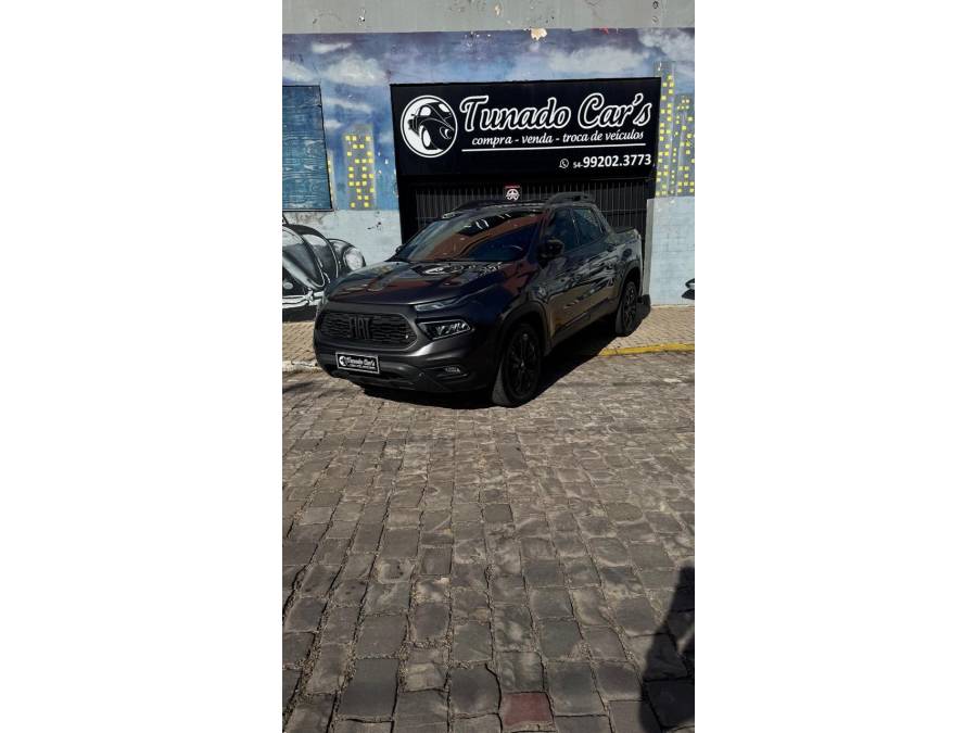 FIAT - TORO - 2022/2023 - Preta - R$ 141.900,00