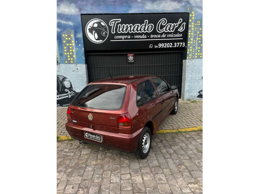 VOLKSWAGEN - GOL - 1998/1998 - Grená - R$ 18.900,00