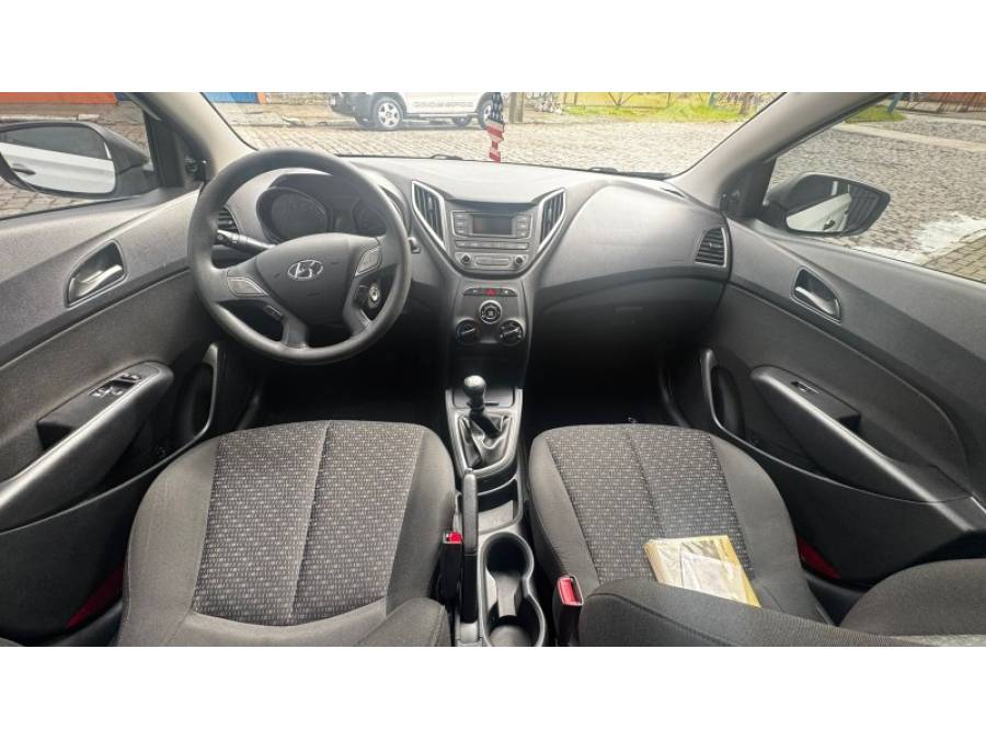 HYUNDAI - HB20 - 2017/2017 - Branca - R$ 49.900,00